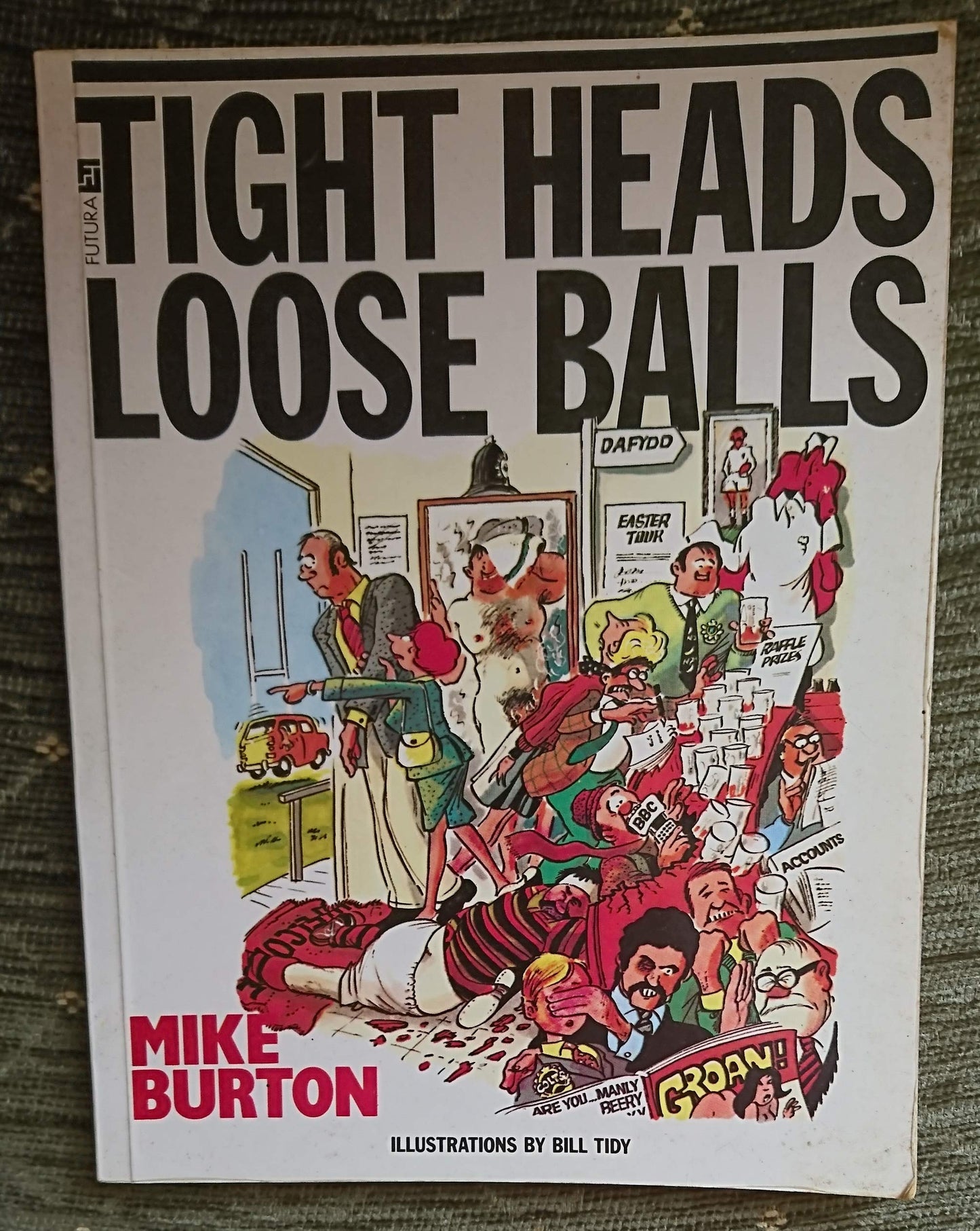 Tight Heads - Loose Balls