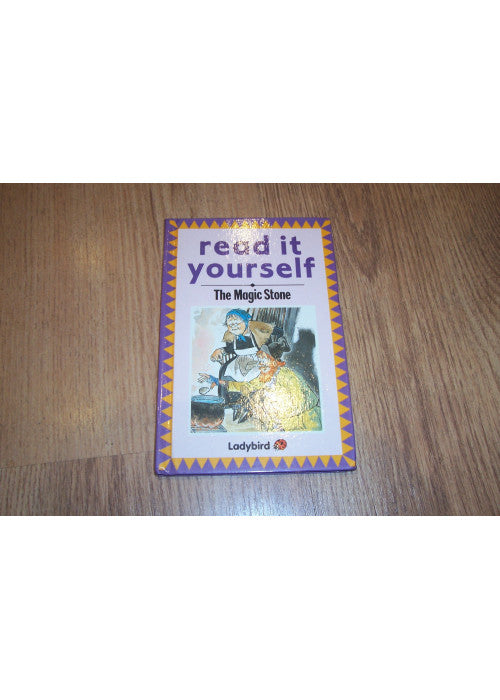 The Magic Stone (Read it Yourself - Level 2)
