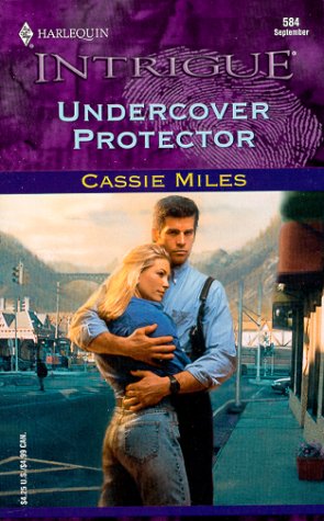 Undercover Protector (Intrigue S.)