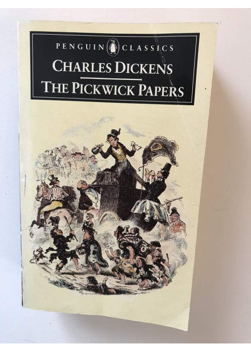 The Posthumous Papers of the Pickwick Club (English Library)