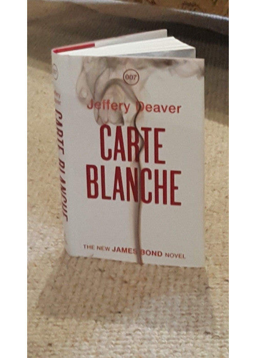 Carte Blanche: A James Bond Novel