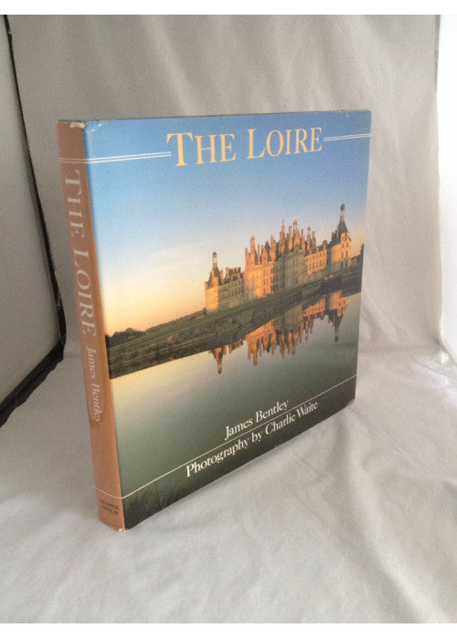 The Loire (Philip's travel guides)