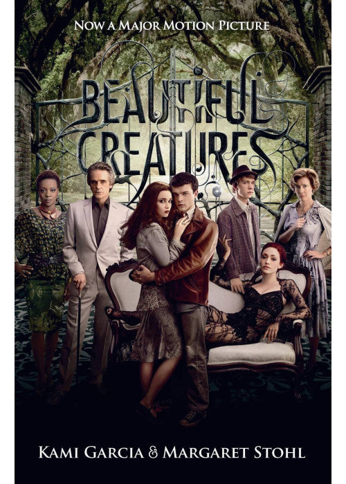 Beautiful Creatures (Book 1)