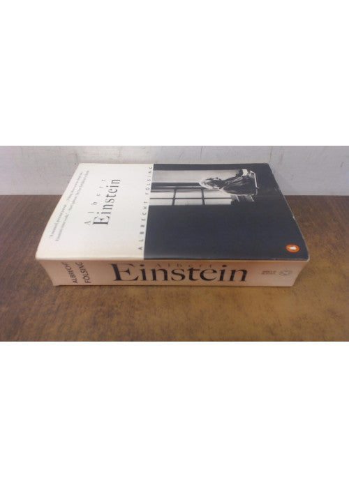 Albert Einstein: A Biography